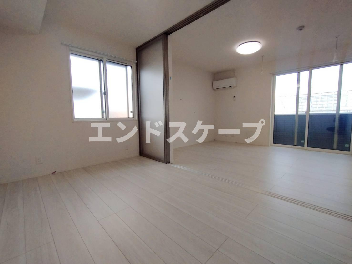 フェリーチェTAKASAKI Ⅱの居間・リビング|高崎、前橋のお部屋探しはエンドスケープまで！お客様の理想お聞かせ下さい♪