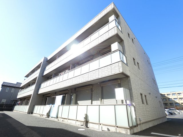 コルテカノンBの外観