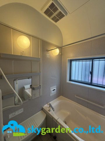 伊勢原市串橋　中古戸建の浴室