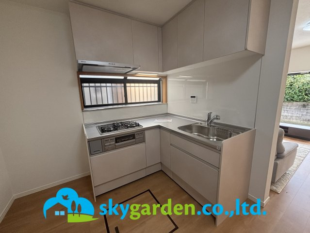 伊勢原市串橋　中古戸建のキッチン