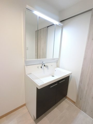 フェリス辰巳台の独立洗面台