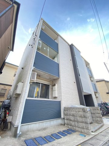 CASA B.B. CUBEの外観