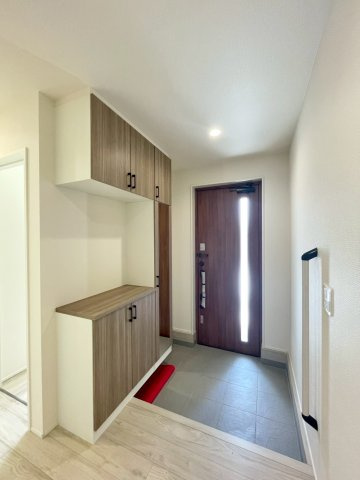 【玄関】 | 高崎市新町24-1期　3号棟