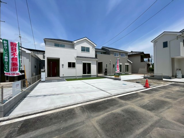 【前面道路含む現地写真】 | 高崎市新町24-1期　3号棟