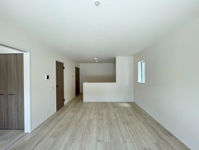 【居間・リビング】 | 高崎市新町24-1期　3号棟