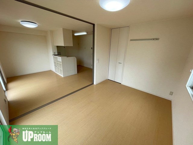 ロイヤルタウンDの居間・リビング