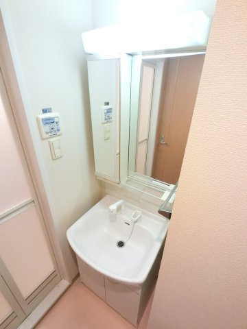 登戸N・Tステージの独立洗面台