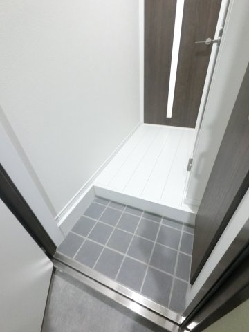 サザンクロス東千葉の玄関