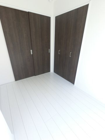 サザンクロス東千葉の洋室