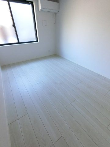 アプローズの洋室