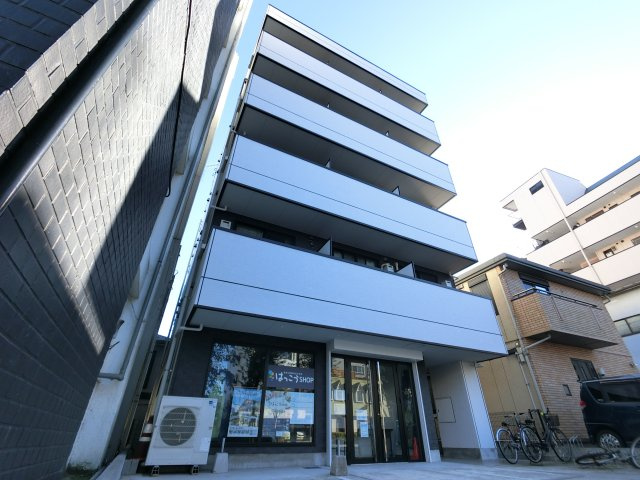 グランフェリオ本町の外観