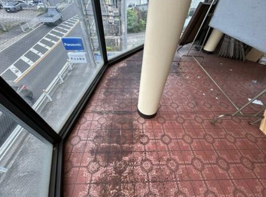 チコム新林店舗の内装