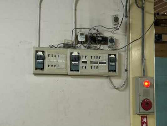 チコム新林店舗の設備