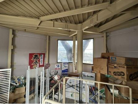 チコム新林店舗の内装