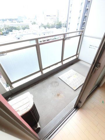 スカール千葉みなとのバルコニー