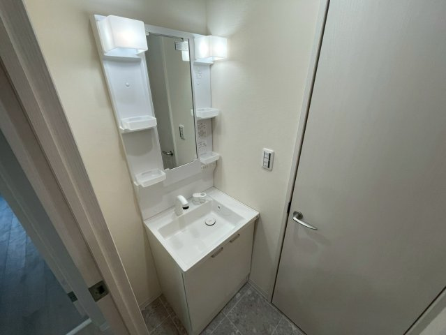 BASE青木の洗面所