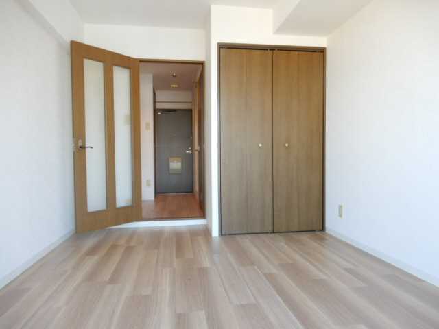 明石市小久保１丁目の賃貸マンションの居間・リビング