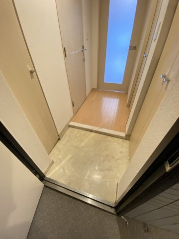 KDX千葉中央レジデンスの玄関