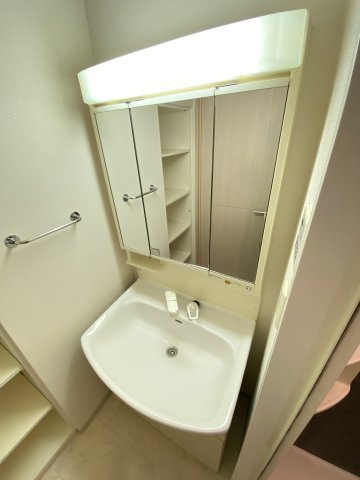 KDX千葉中央レジデンスの独立洗面台