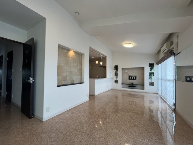 アメニティ新栄の居間・リビング