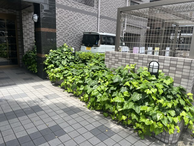 アメニティ新栄のエントランス