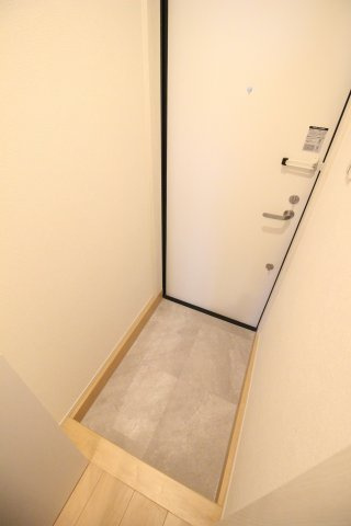 Ambition葛城の玄関|※反転タイプ