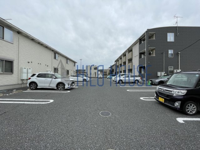 ディアコート　Ⅱの駐車場