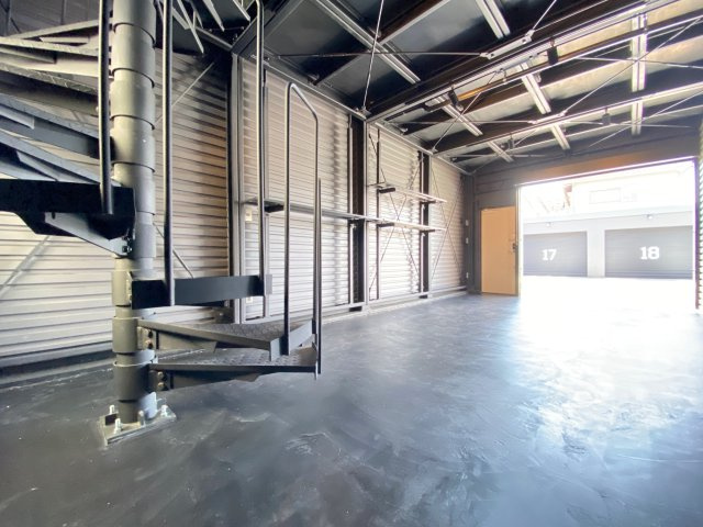 G-HANGAR1821の駐車場