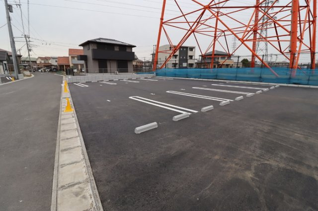 タイムズ・スクエアV Oneの駐車場