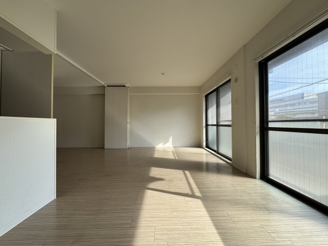 サンハイツ木多の居間・リビング