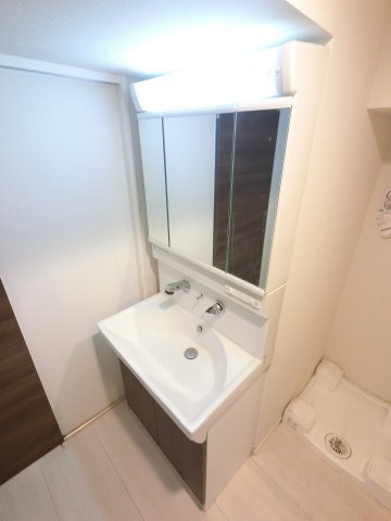 千葉中央・大庄マンションの独立洗面台