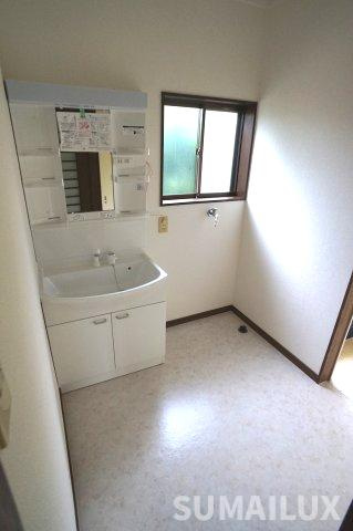 南サンシャインⅡの独立洗面台