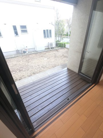 宮野木町貸戸建の庭