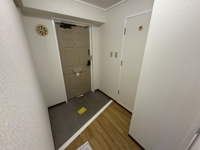 アビタシオンⅡの玄関