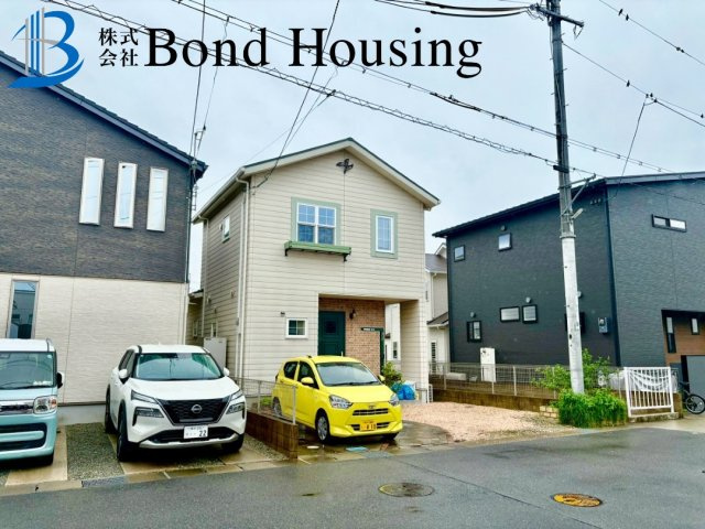 並列2台駐車可能　二見町福里　中古戸建の外観