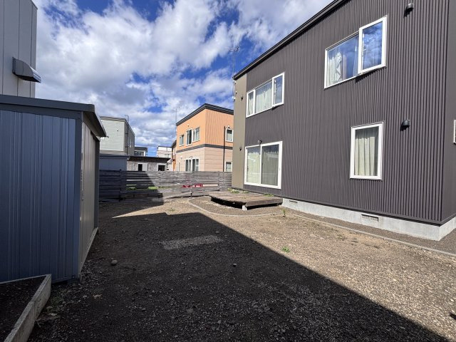 花川東1条4丁目の庭