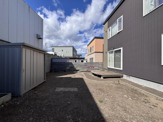 花川東1条4丁目の庭