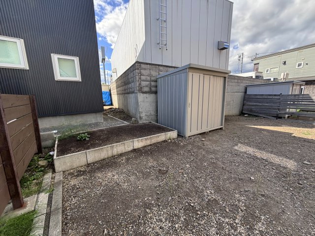 花川東1条4丁目の庭