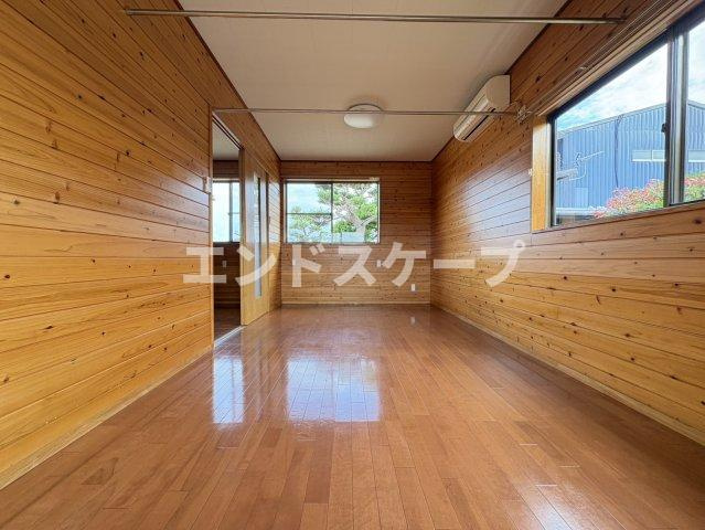 正観寺戸建て の洋室|高崎、前橋のお部屋探しはエンドスケープまで！お客様の理想お聞かせ下さい♪
