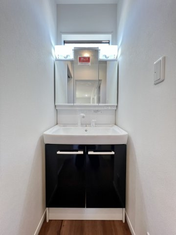 ☆★☆完成見学会開催☆★☆タスリエＰＬＵＳ永碇町の独立洗面台