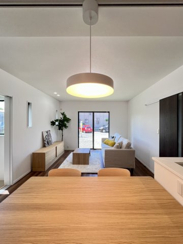 ☆★☆完成見学会開催☆★☆タスリエＰＬＵＳ永碇町の居間・リビング