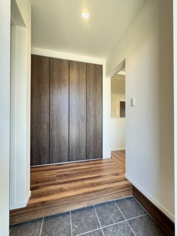 ☆★☆完成見学会開催☆★☆タスリエＰＬＵＳ永碇町の玄関