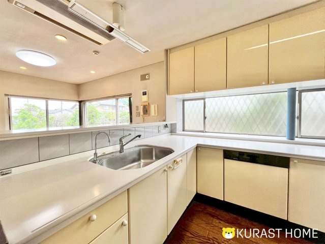 京都市西京区御陵大枝山町2丁目　中古戸建のキッチン