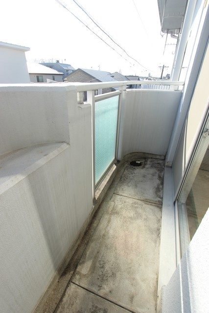 ほら貝ビレッジのバルコニー|写真はイメージです。色仕様は現況優先になります。