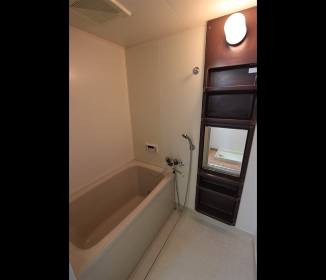 ほら貝ビレッジの浴室|写真はイメージです。色仕様は現況優先になります。
