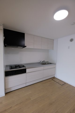 西所沢椿峰ニュータウン39街区６号棟　3LDK　東南角部屋のキッチン