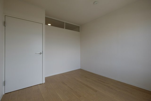 西所沢椿峰ニュータウン39街区６号棟　3LDK　東南角部屋の洋室