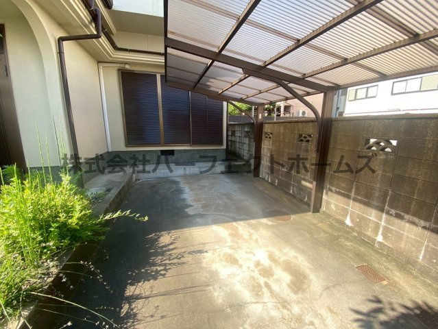 豊野町戸建　賃貸の駐車場|カースペースがあります