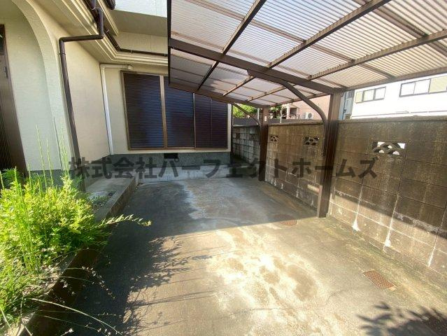 豊野町戸建　賃貸の駐車場|カースペースがあります