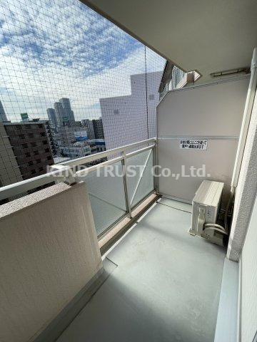 エトワール北梅田のバルコニー
